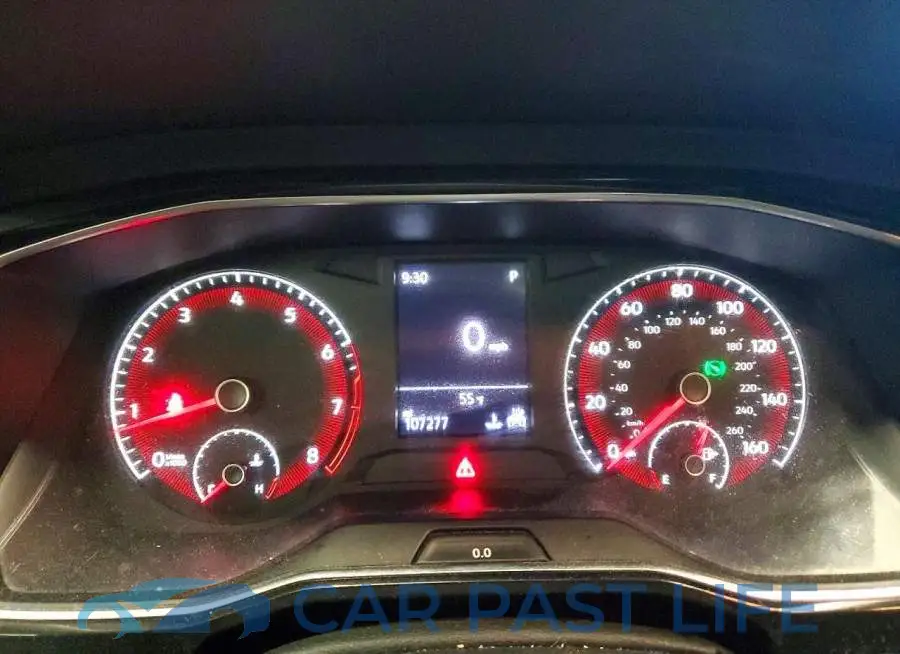 3VWCB7BU9KM173609# 9
