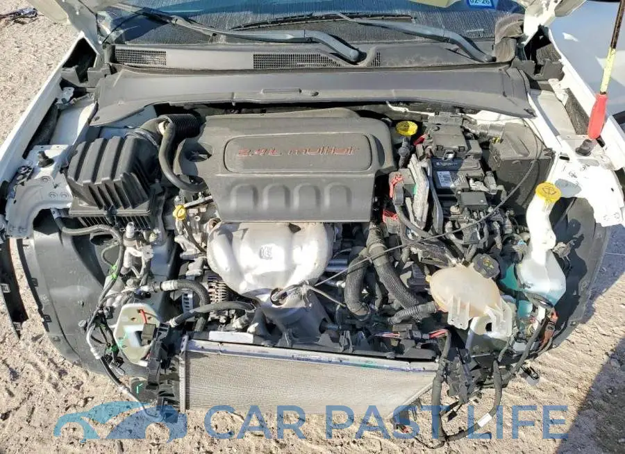 3C4NJCBB6JT494582# 12
