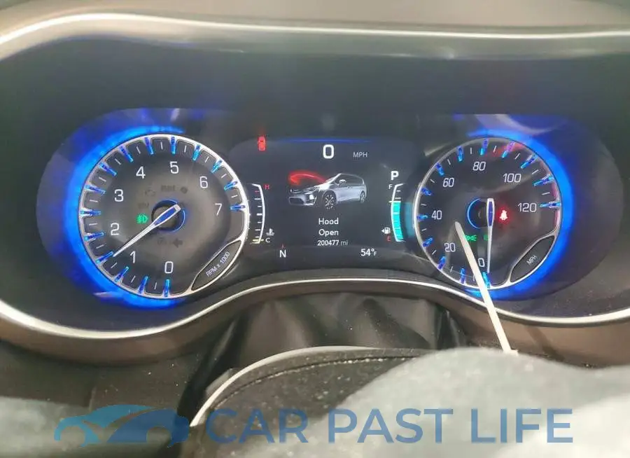 2C4RC1EG4HR515594# 9