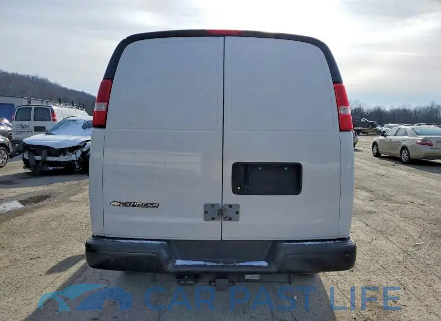 1GCWGAFP4M1309373# 6