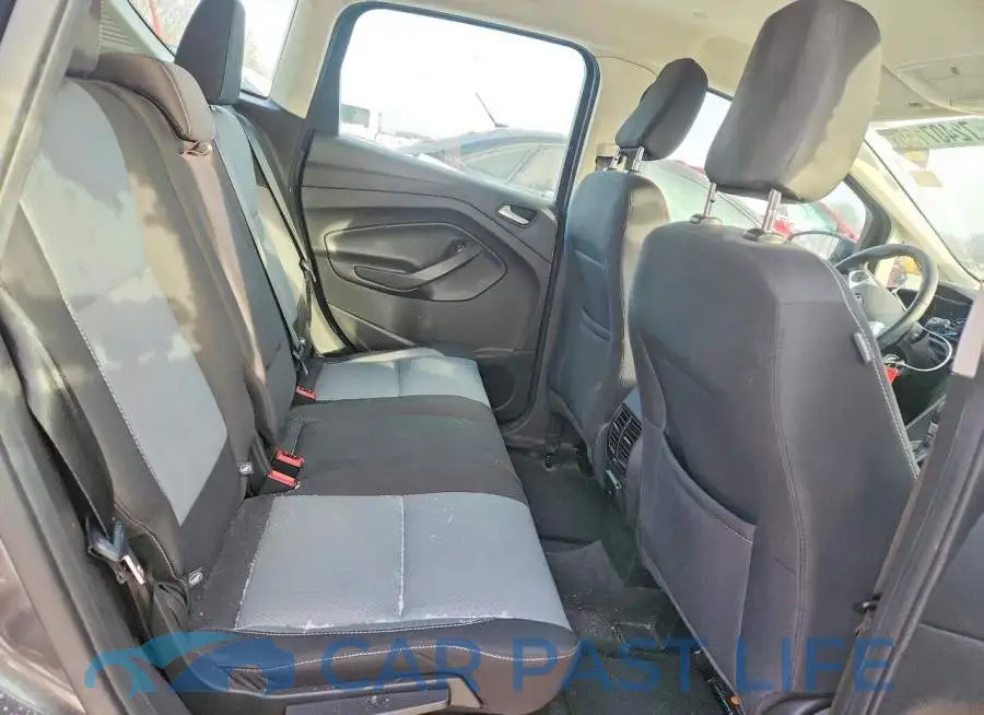1FADP5AU6JL104039# 10