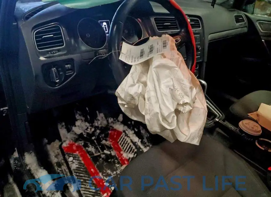 3VW117AU5KM507338# 8