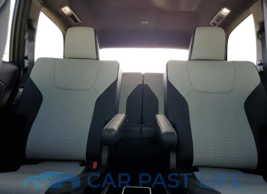 5TDABAB68RS006063# 10