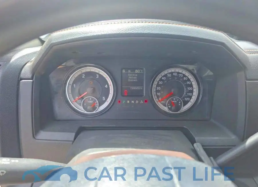 3C7WRNFL4JG412310# 8