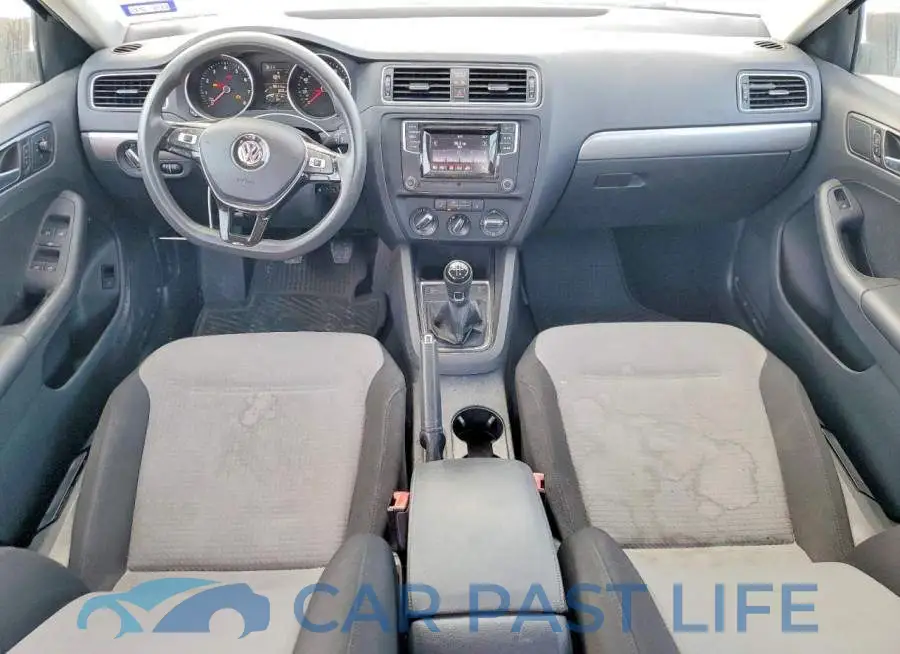 3VW167AJ2HM340646# 8