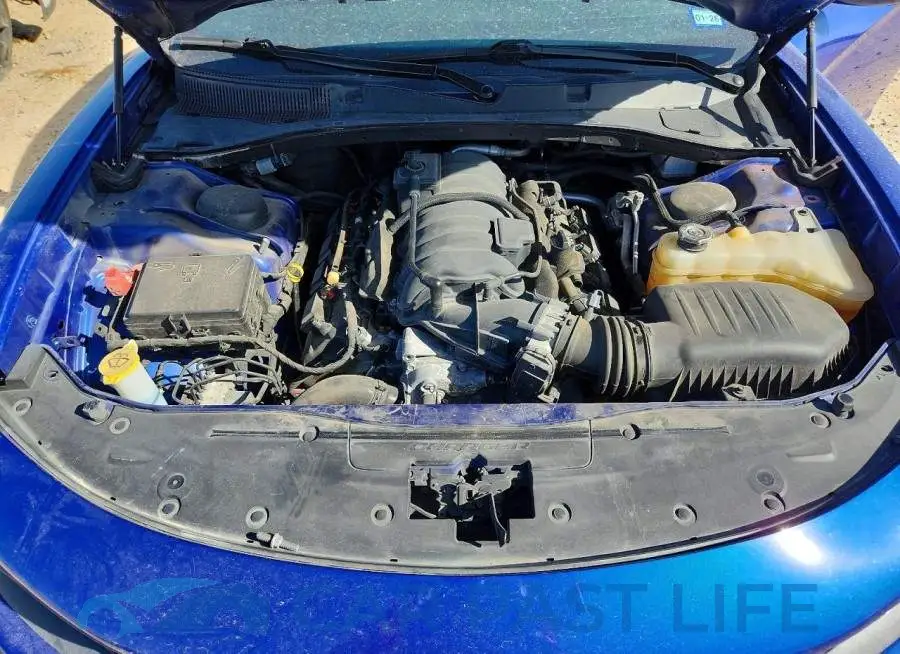2C3CDXGJ9MH648743# 11