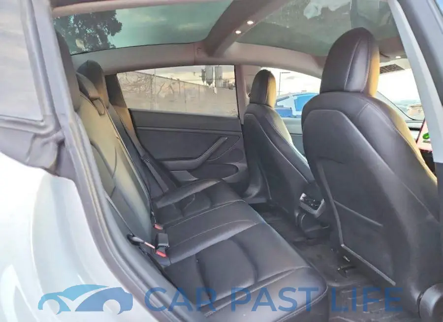 5YJ3E1EA1MF100489# 10