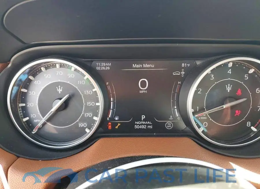 ZN661XUA7MX374104# 9