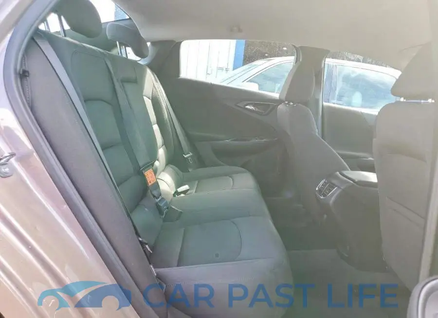 1G1ZD5ST7PF185938# 10