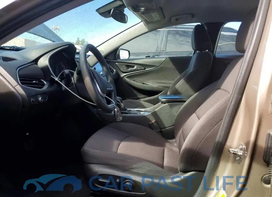 1G1ZD5ST7PF185938# 7