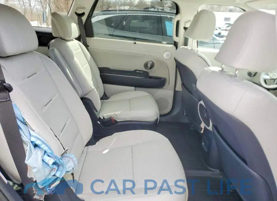 KM8RM5SA3TU031668# 11