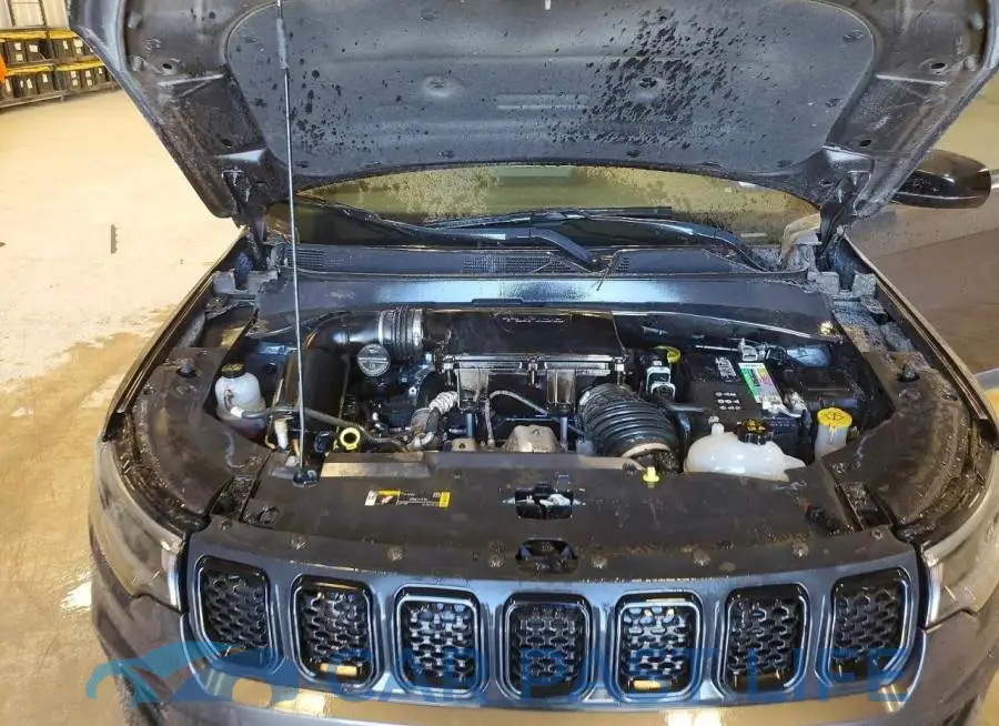 3C4NJDBN6PT538184# 12
