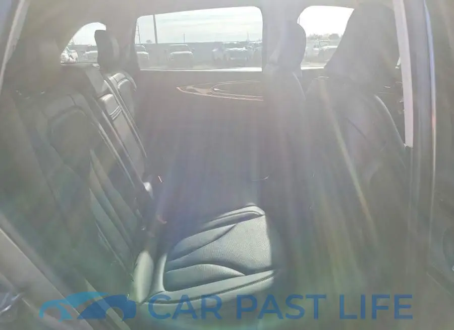 2LMPJ8KP0PBL12090# 11