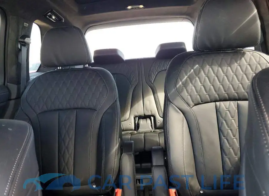 5UX23EM07T9137989# 10