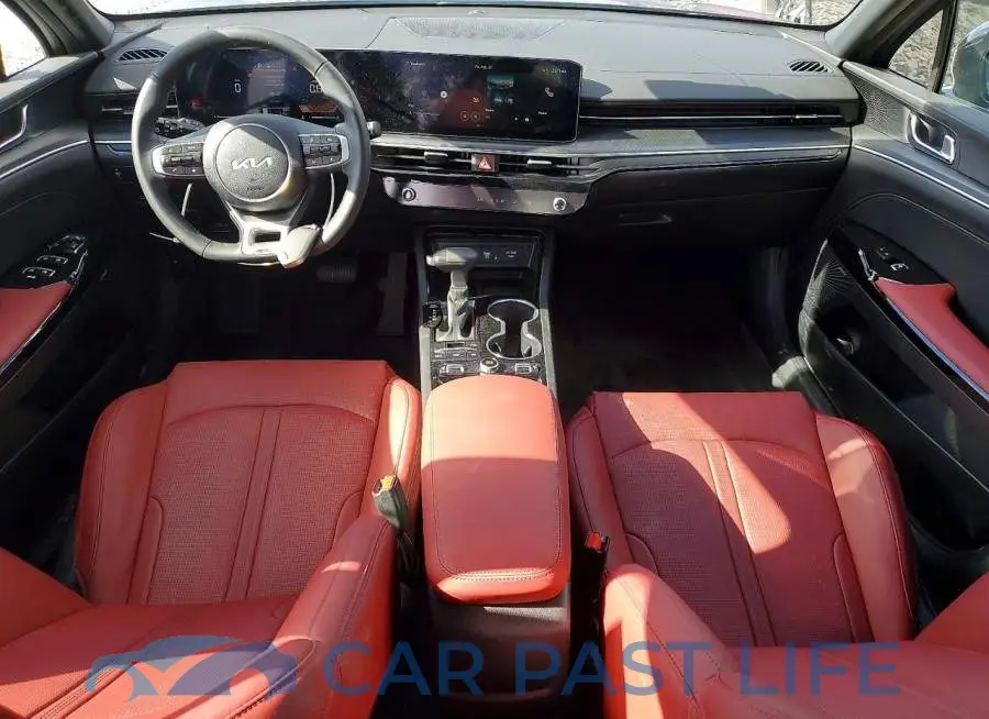 KNAG64J73T5411395# 8
