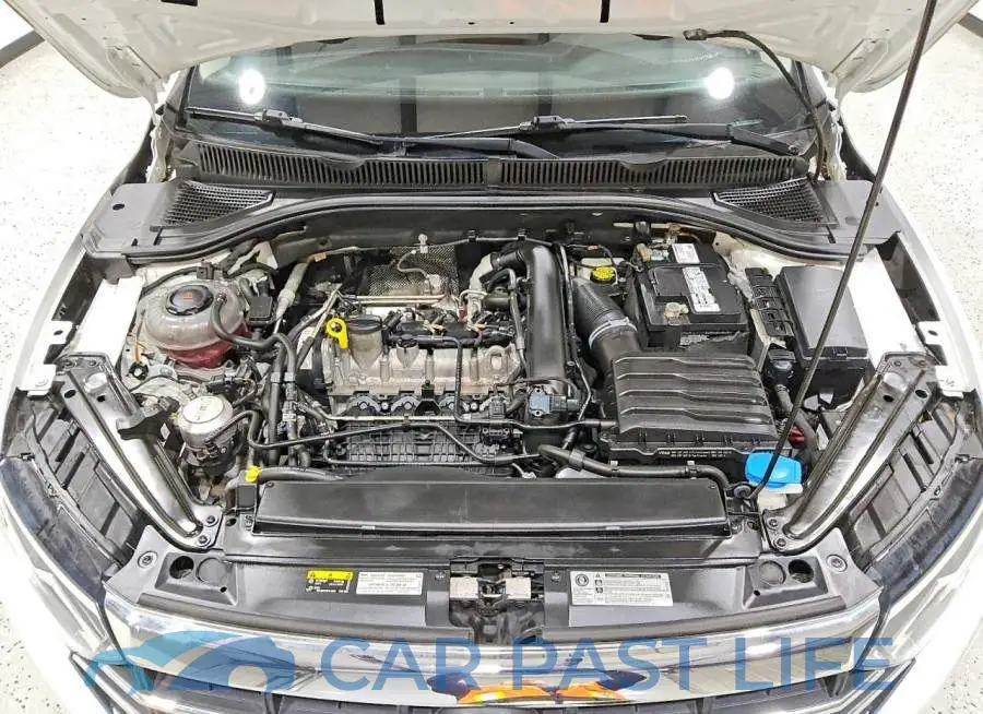 3VWCB7BUXKM241397# 11