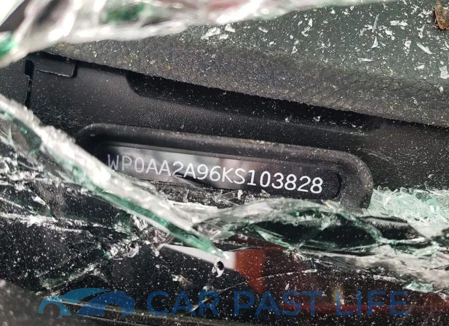 WP0AA2A96KS103828# 12