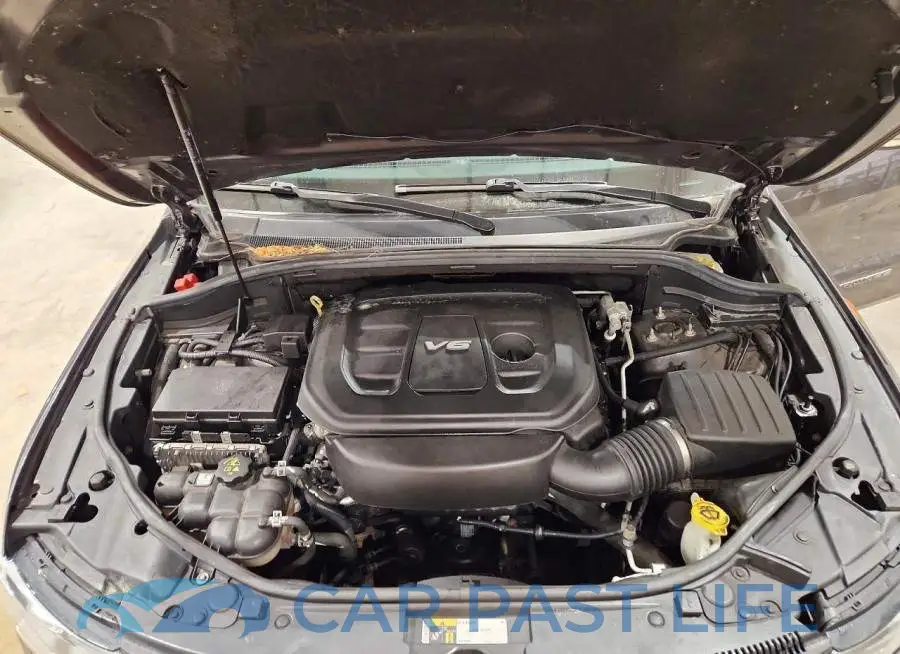 1C4RJFBG1JC401719# 12