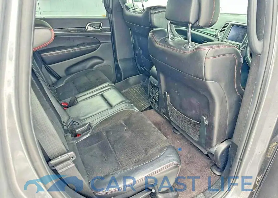 1C4RJFLG4JC325220# 6