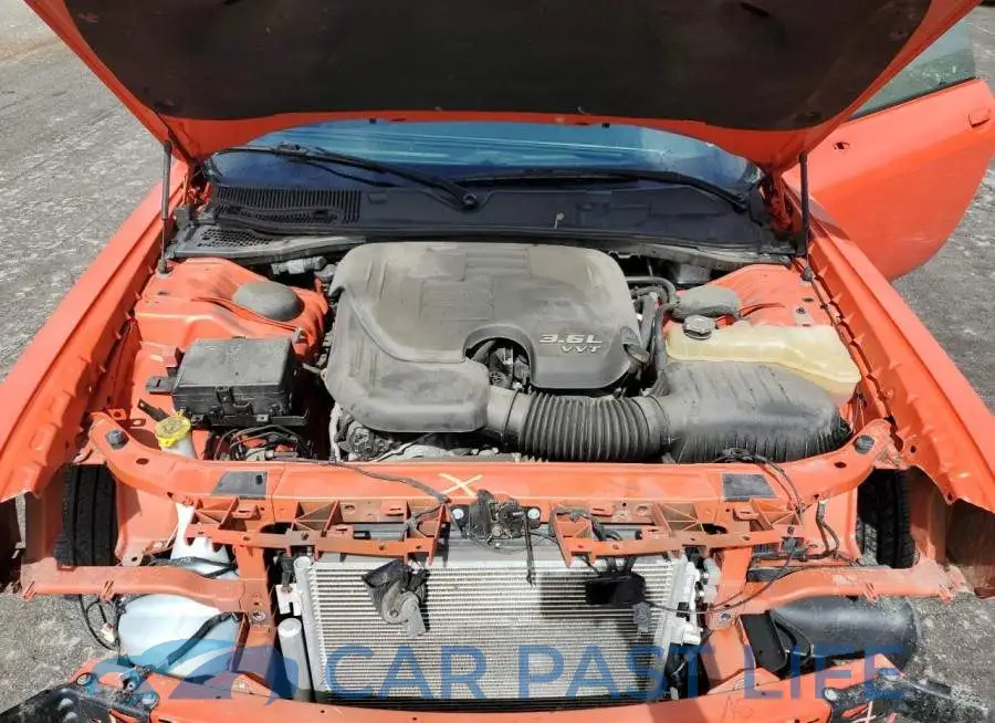 2C3CDZAG5JH171877# 11