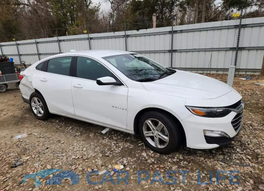 1G1ZD5ST4PF177537# 4