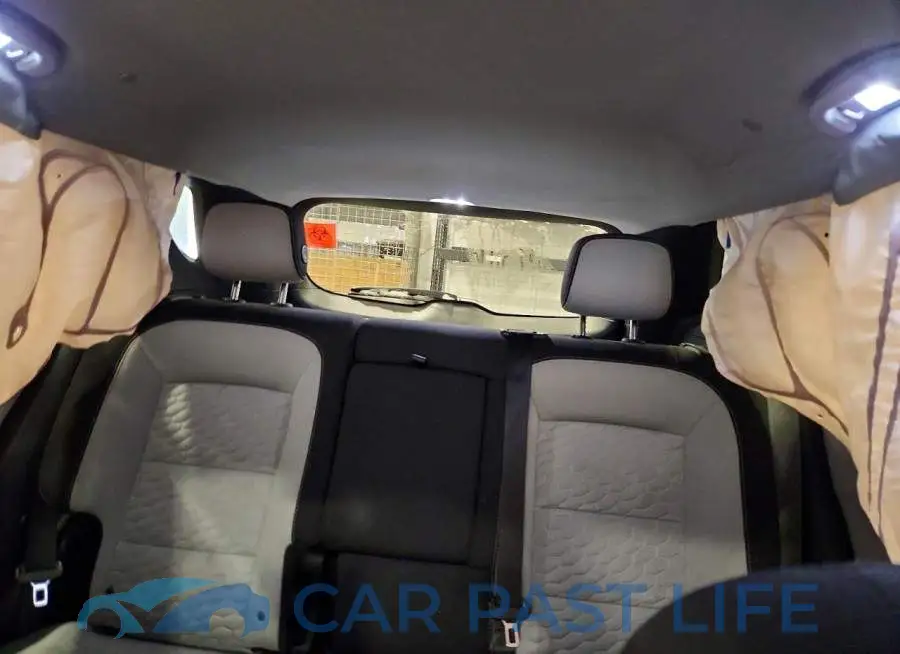 2GNAX5EV8L6243429# 10