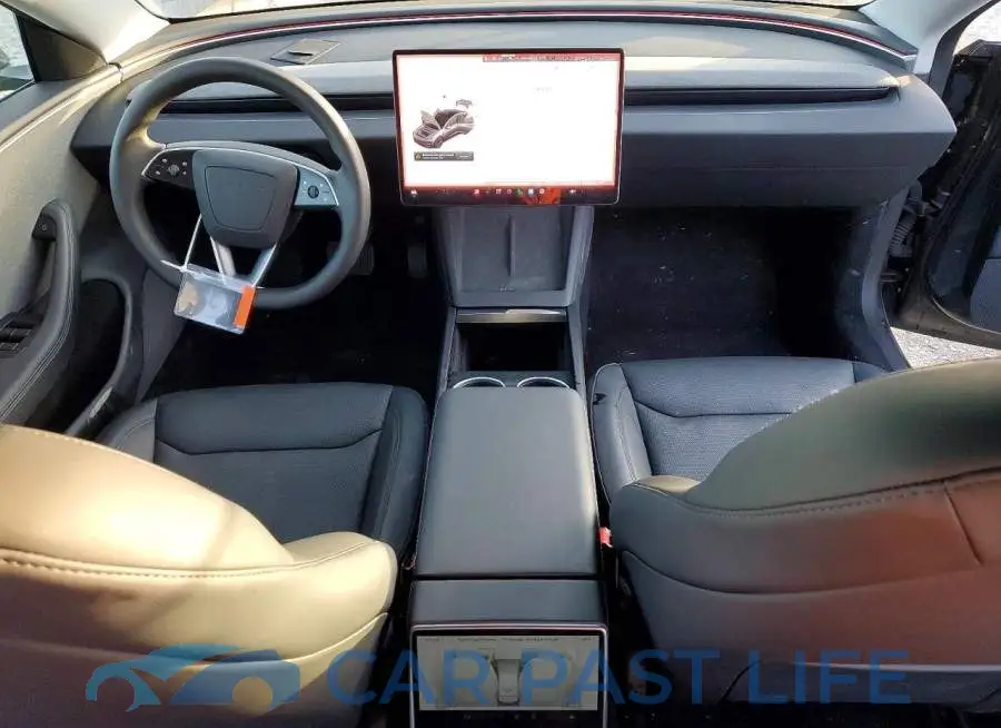 5YJ3E1EA8SF042099# 8