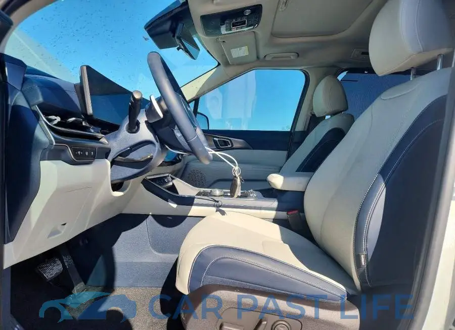 KNDNE5KA2T6102251# 7