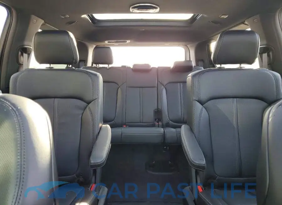 1C4SJUAP3TS153165# 10