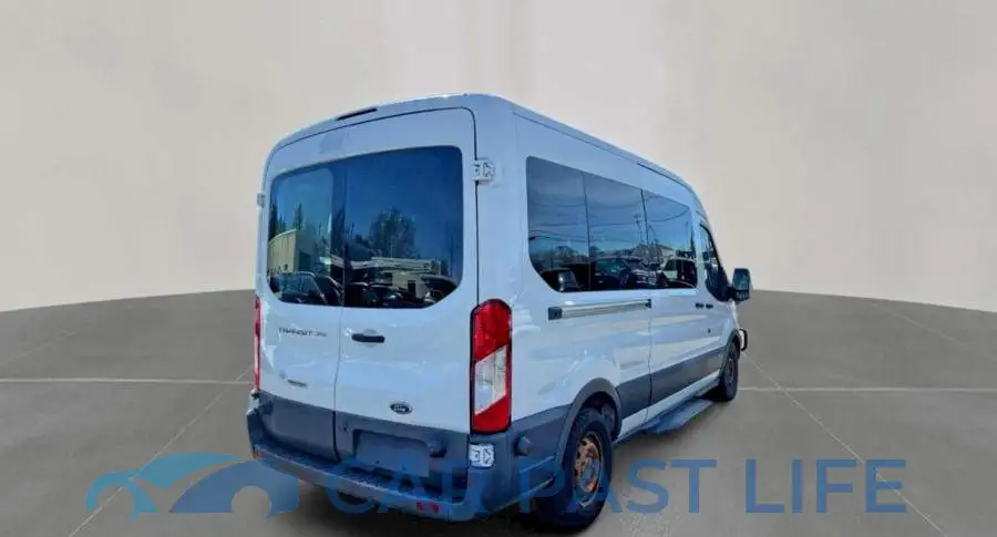 1FBAX2CV5HKA07100# 4