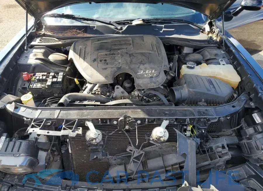 2C3CDZAG8MH573008# 11