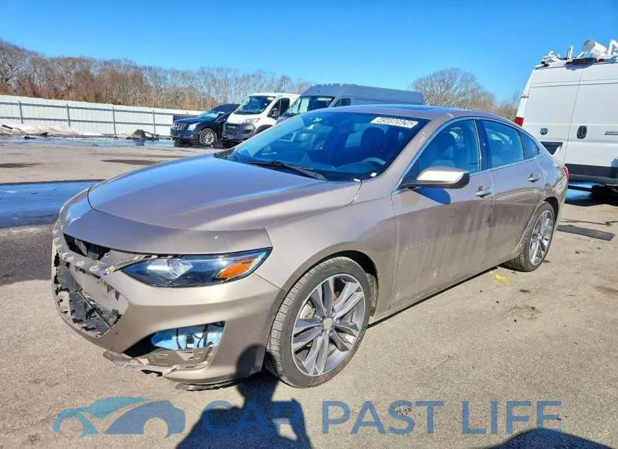 1G1ZD5ST9PF132027# 1
