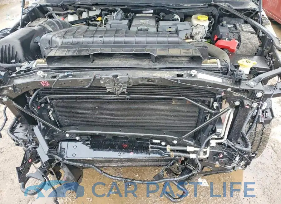 3C6UR5FL7KG556219# 11