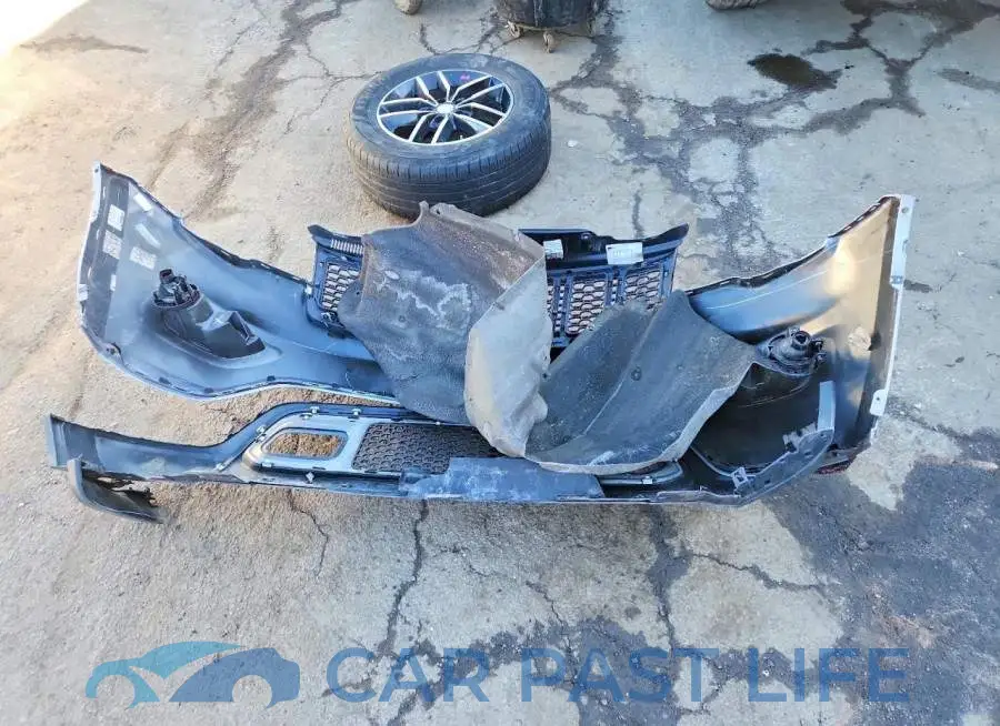 1C4RJFLG4JC377415# 12