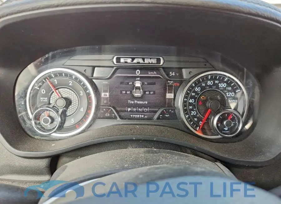 3C63RRJL3KG692258# 9