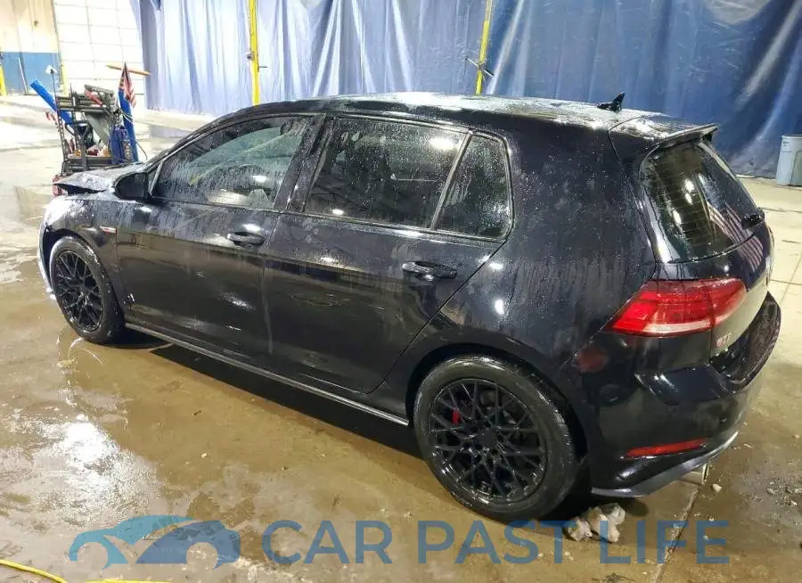 3VW5T7AU5LM002588# 2