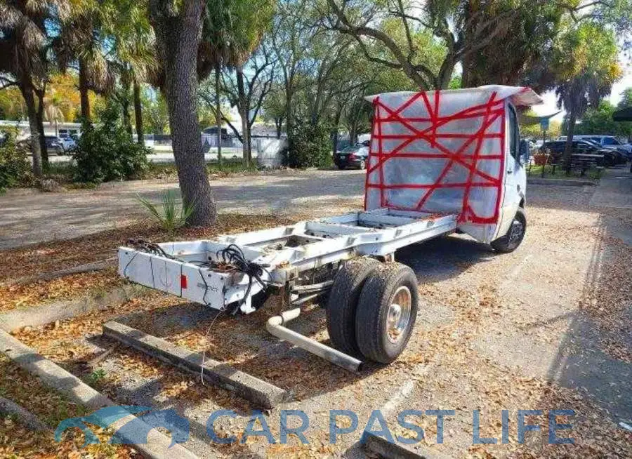 WDAPF4CC4H9745922# 4