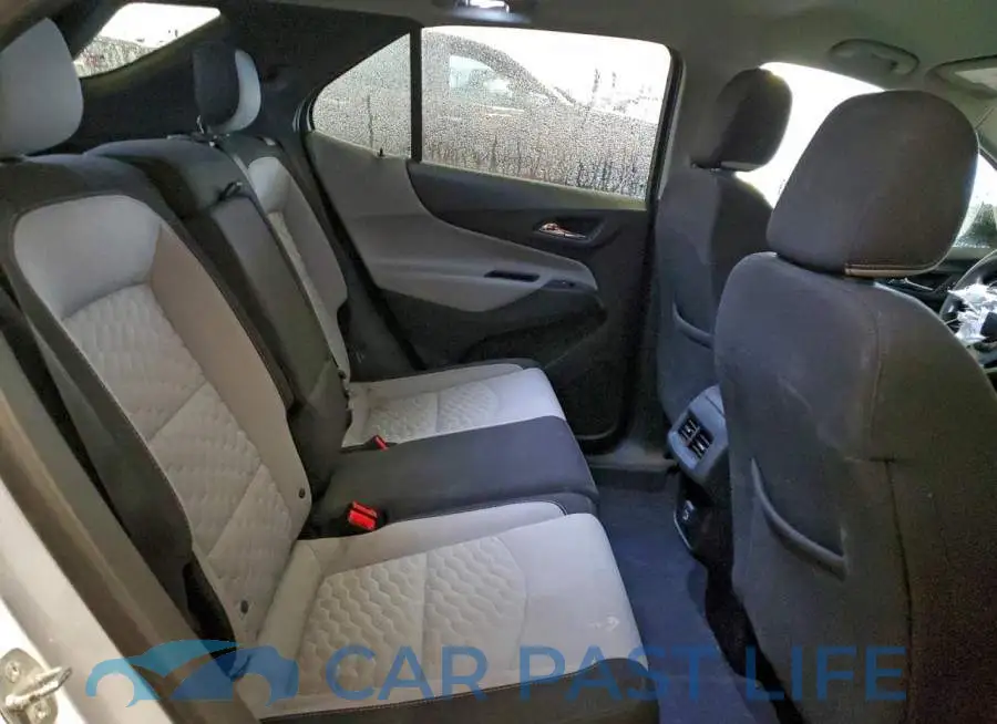 2GNAXUEV3L6216388# 11