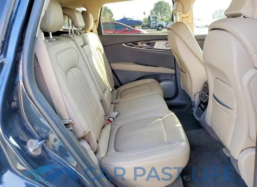 2LMPJ8KP2MBL18534# 11