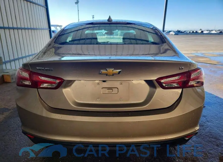 1G1ZD5ST3NF118590# 6