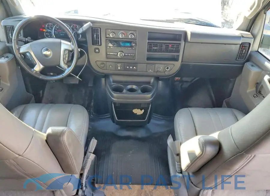 1GCWGAFF8H1350148# 8