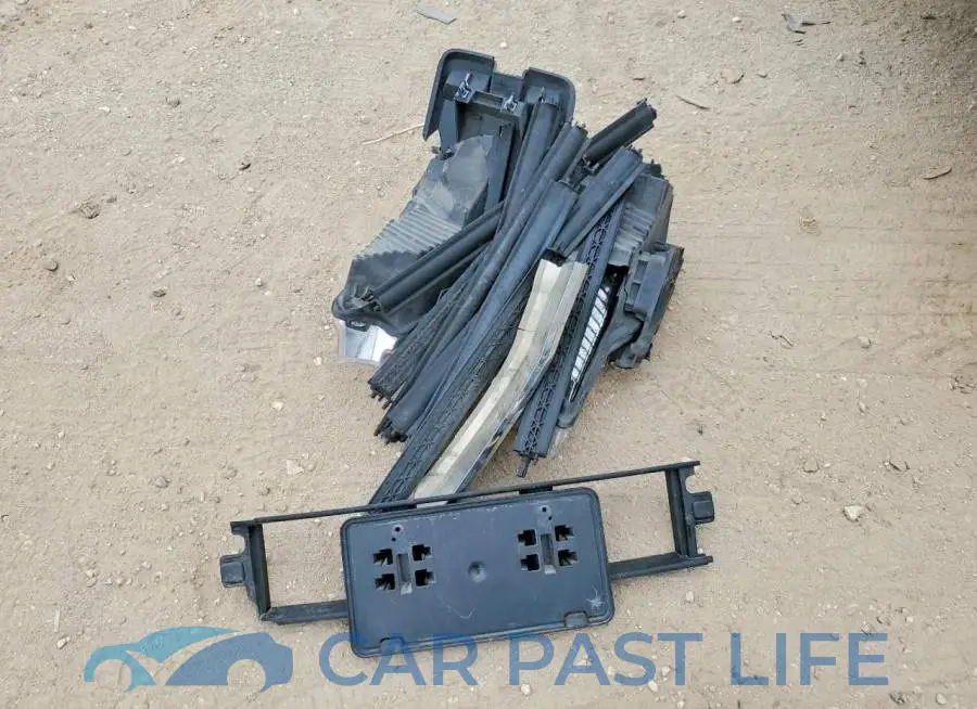1FTFW1EG9JKD67747# 12