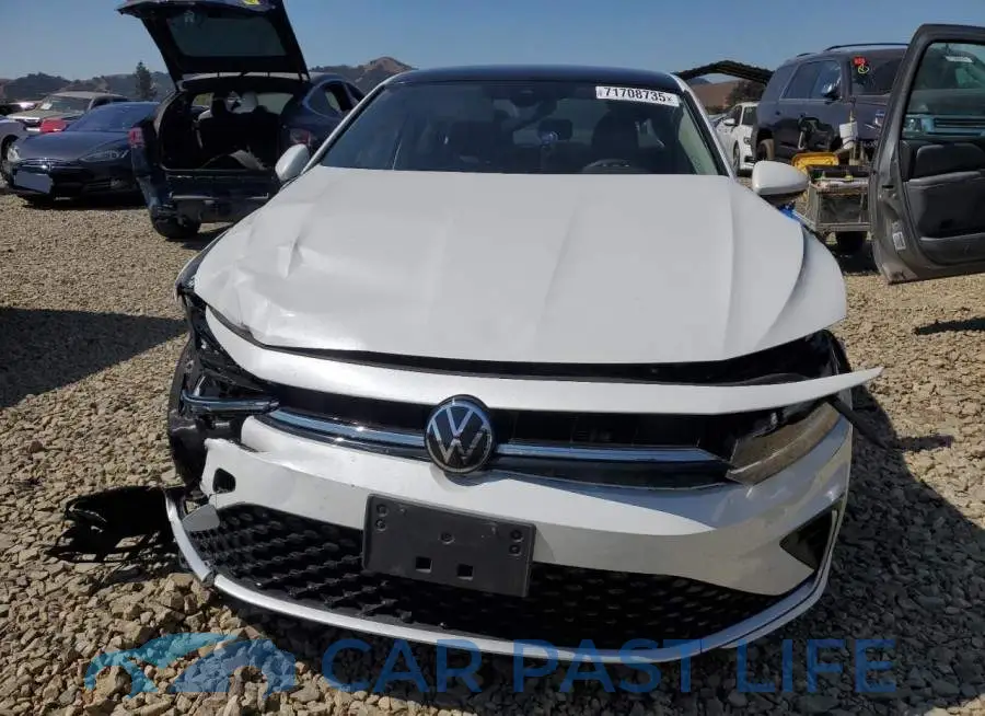 3VW7X7BUXSM014083# 5