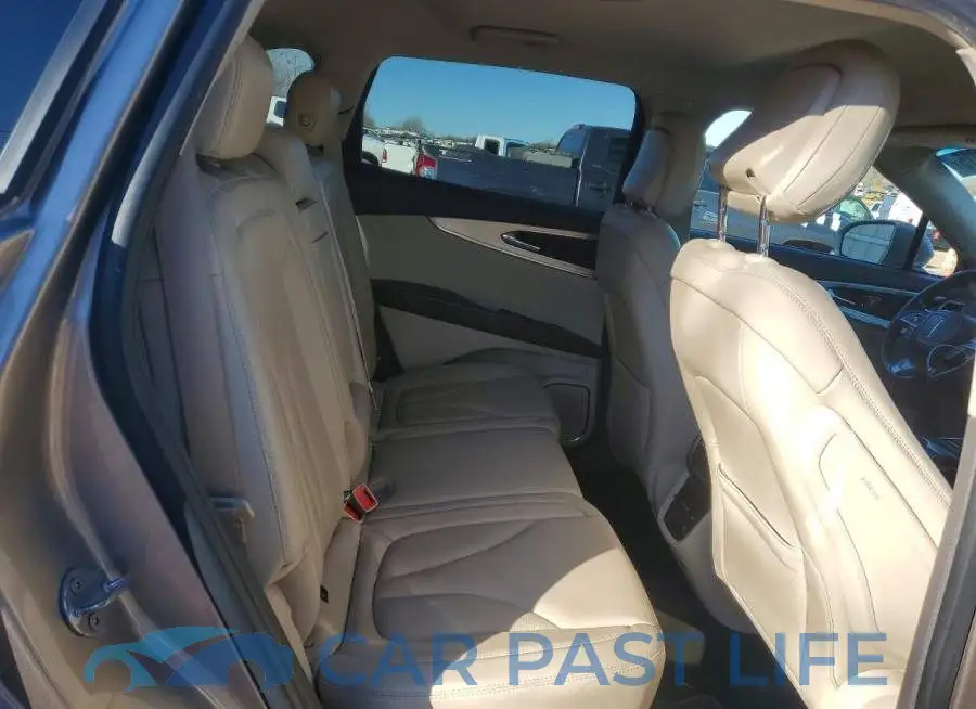 2LMPJ8J95LBL21185# 11