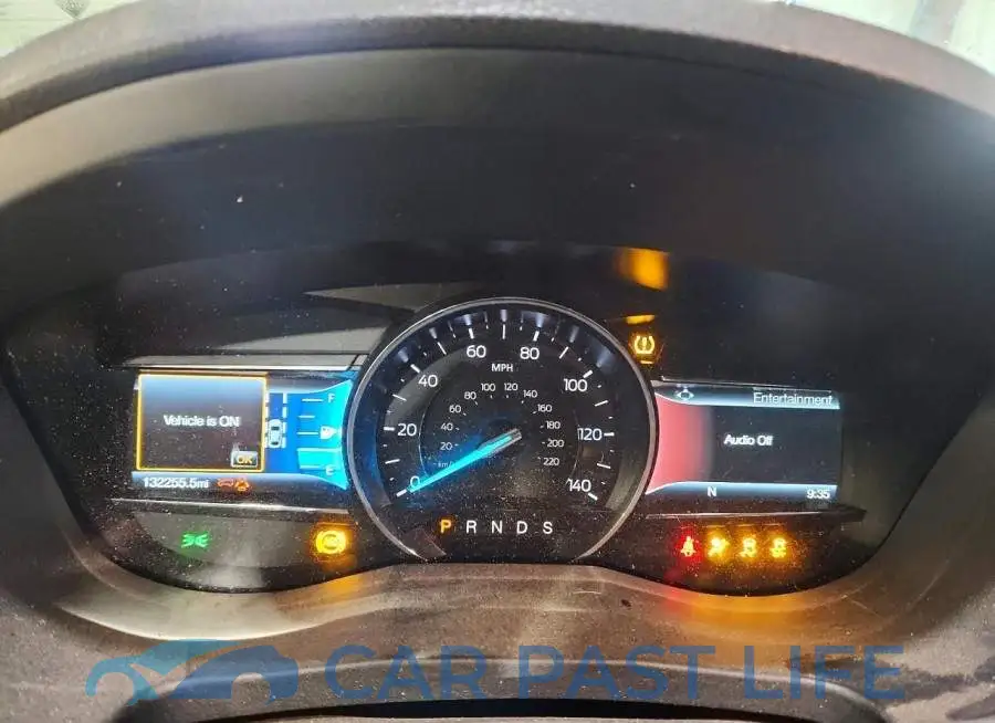 1FM5K8D89JGA52665# 9