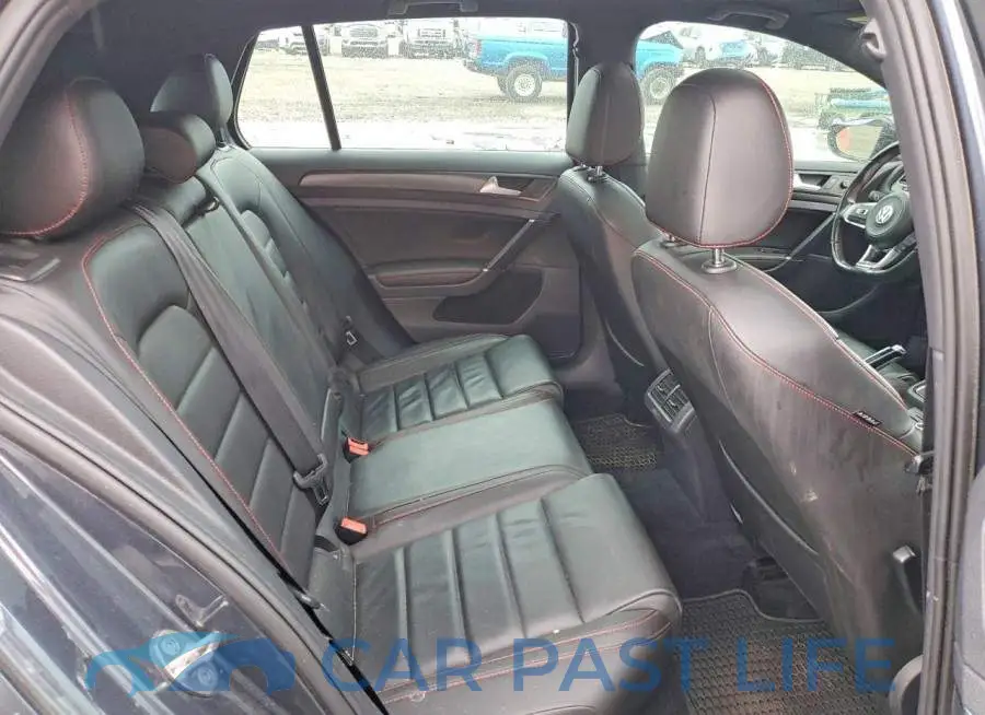 3VW5T7AU8LM008398# 10