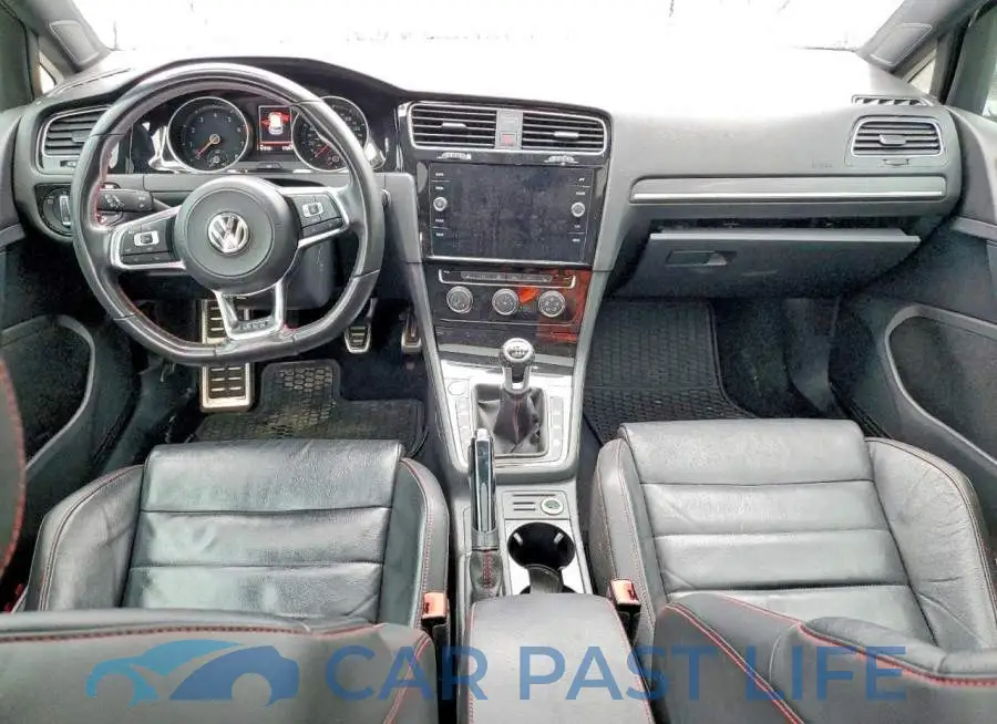 3VW5T7AU8LM008398# 8
