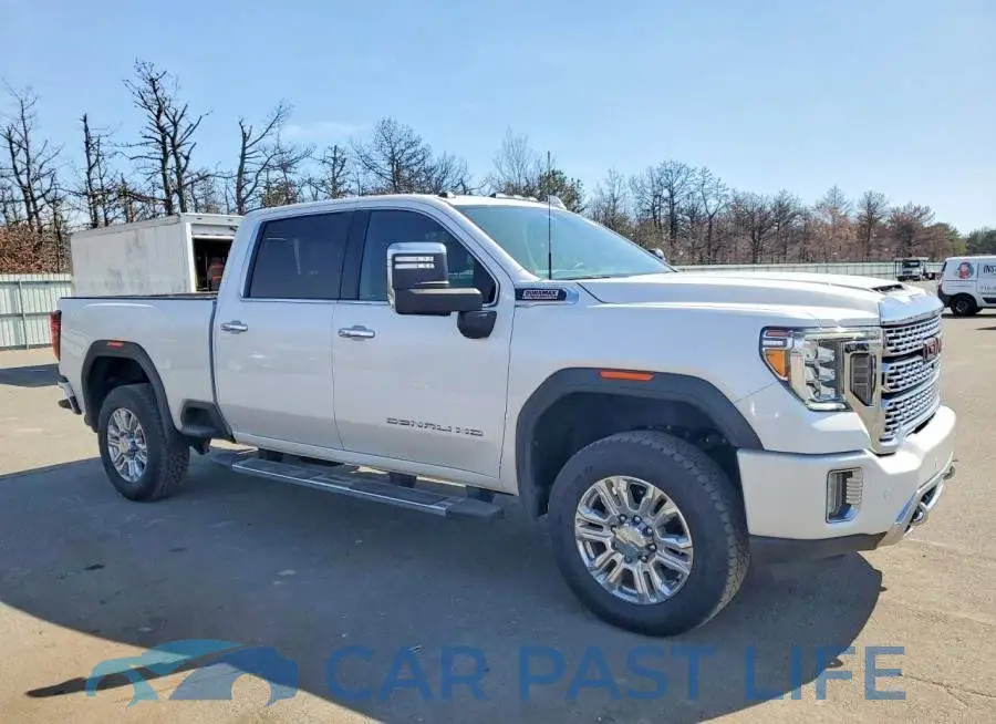 1GT49REY6NF104460# 4
