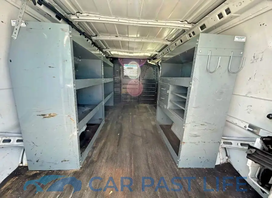 1GTW7AFG2J1909739# 11