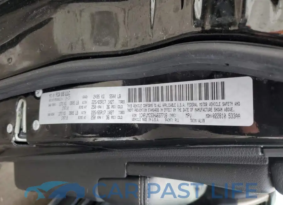 1C4PJMCS3HW637716# 13